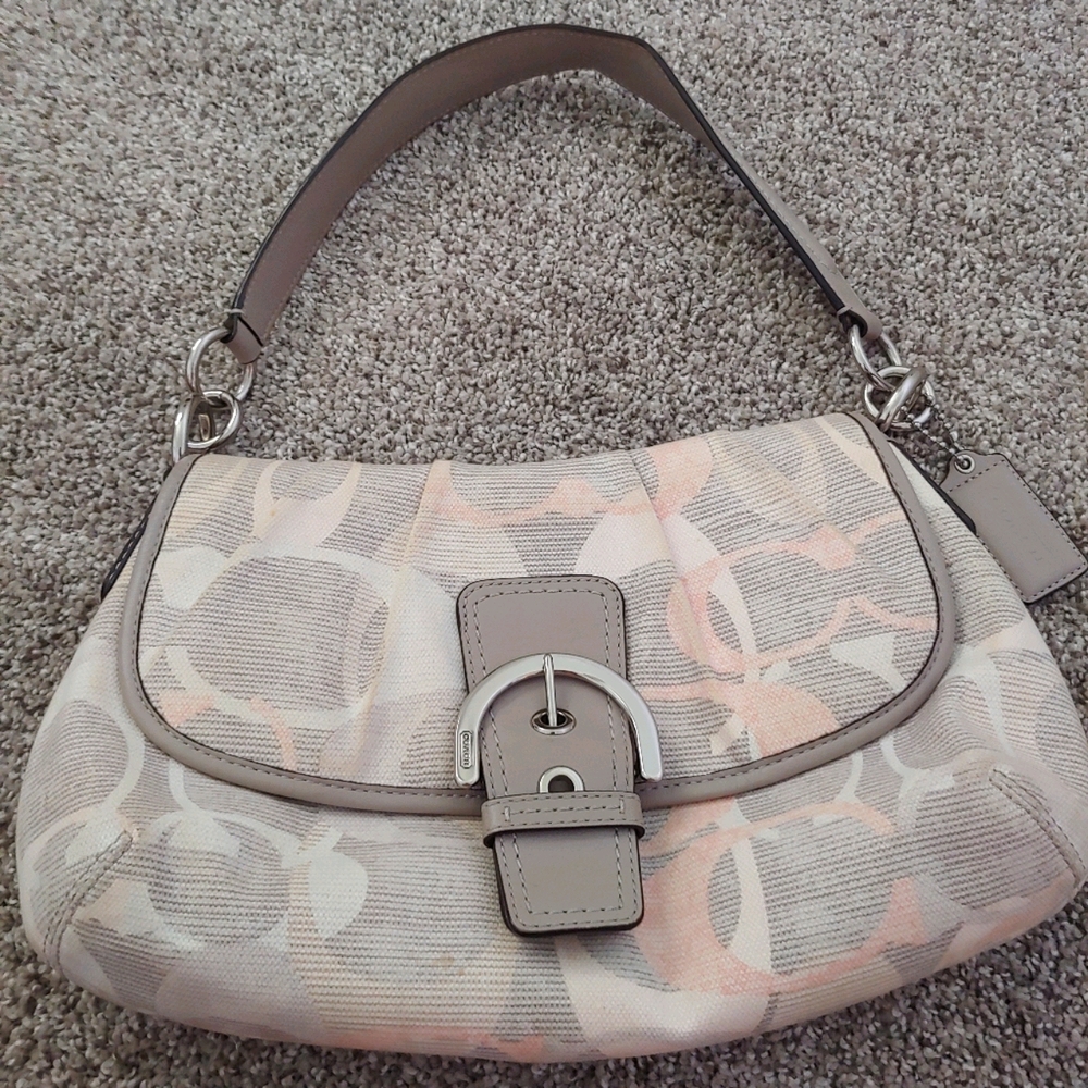 Barely Used Coach Hobo Shoulder handbag